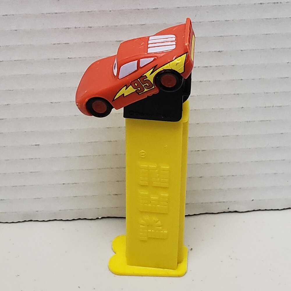 Pez Dispenser Disney Cars Lightning McQueen - Picture 3 of 4